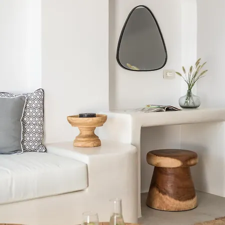 Virtu On The Hill 酒店