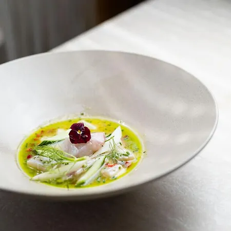 Virtu On The Hill Hotel 4*